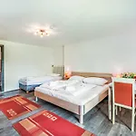 بيت للعطل Zeitlos By Interhome *