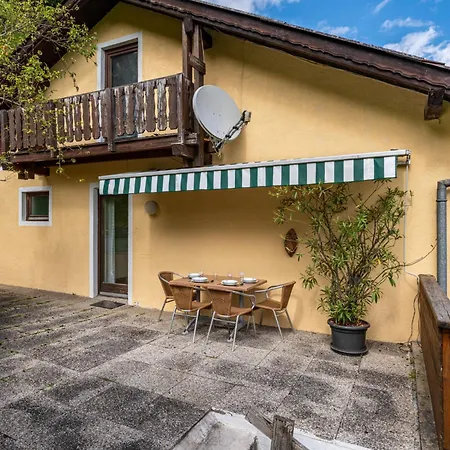 Zeitlos By Interhome *