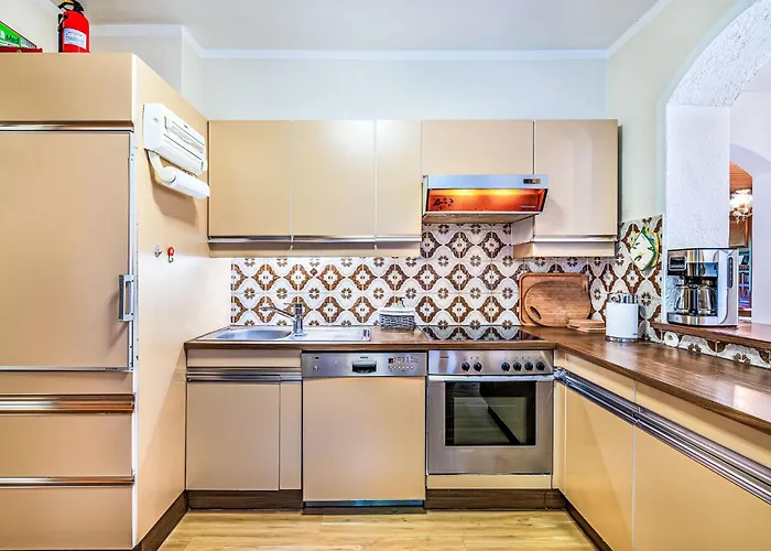 Zeitlos By Interhome