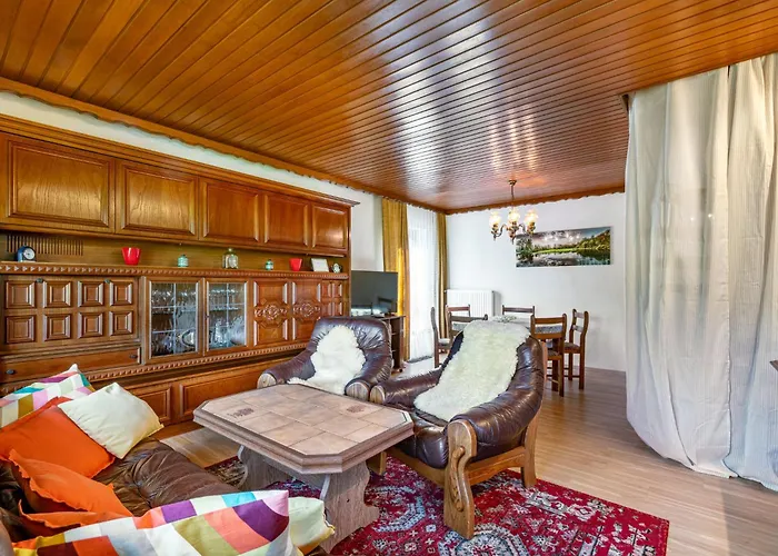 Zeitlos By Interhome Reifnitz